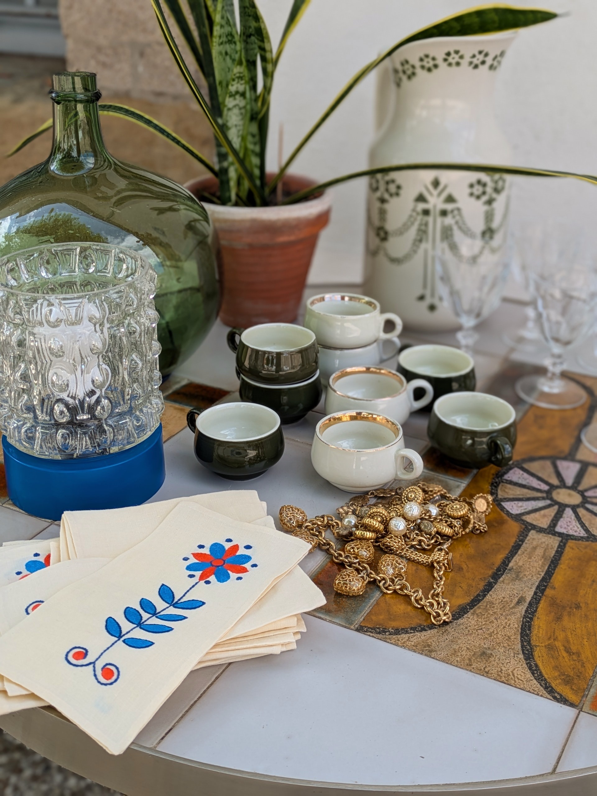 Lampe de table bleue - 55€