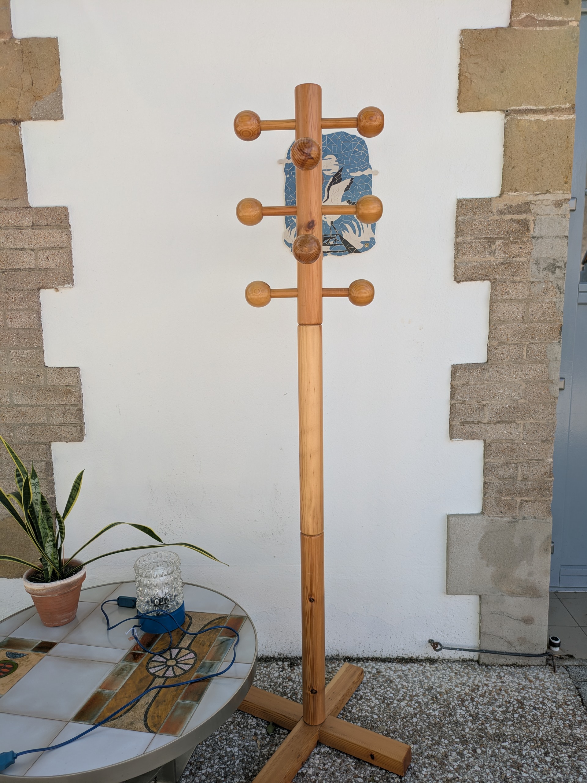 Porte-Manteau pin style Charlotte Perriand - 160€