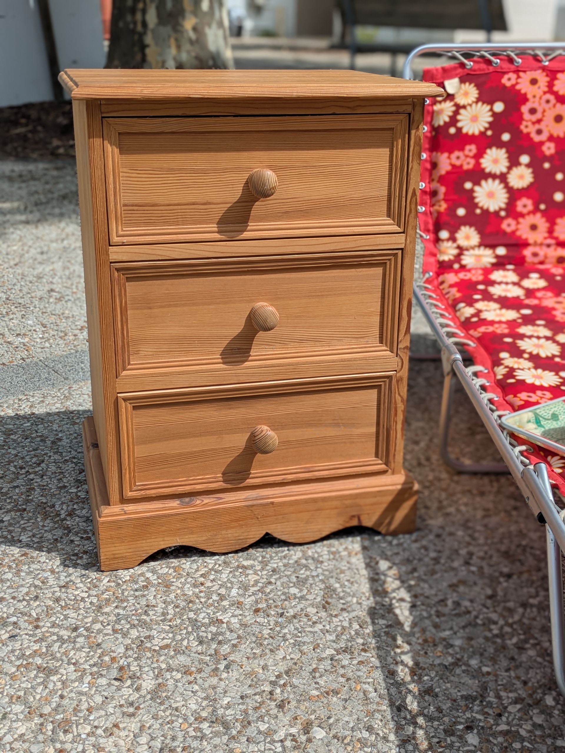 Petit chiffonnier - 75€
